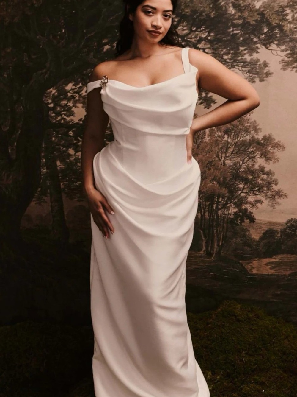 Renhue, Loren Wedding Dress